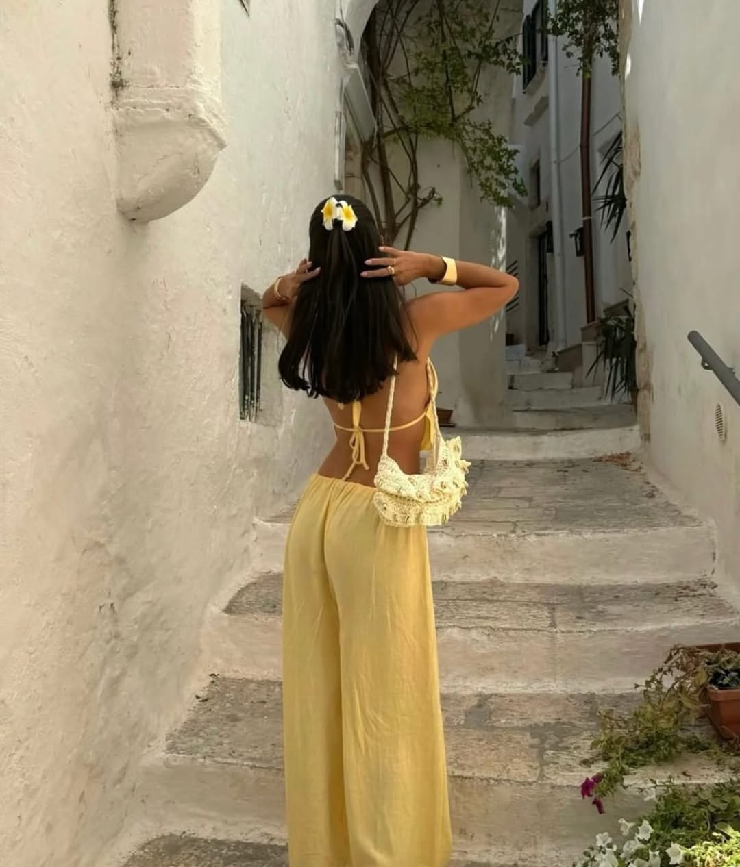 Kiara| Halter & Drawstring Trousers Set